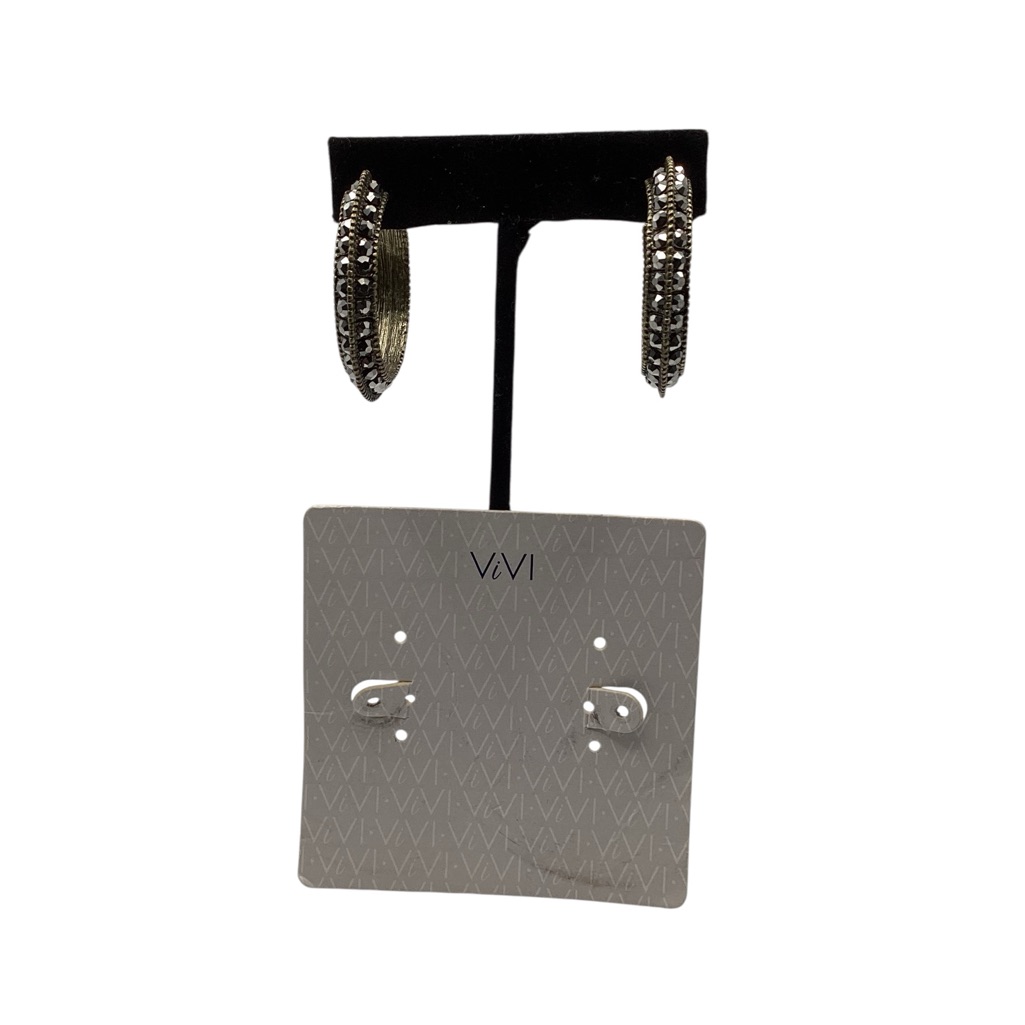 Nwt Vivi Studded Gunmetal Hoop Earrings 14$